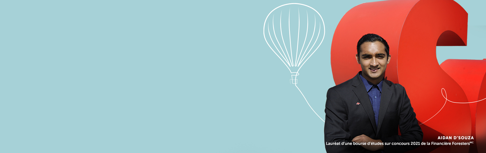 Boursier étudiant souriant